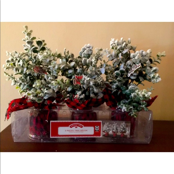 Set of 3 Boxwood Mini Christmas Trees by Holiday Time Plaid Base - Picture 2 of 6